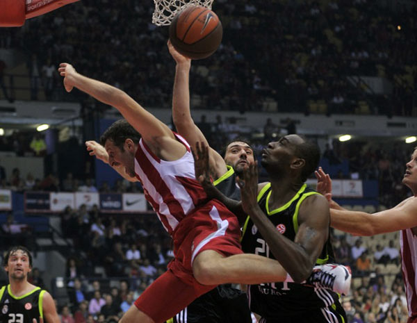 体坛：韩国U22主帅国内不乏质疑声，熊猫杯大轮换旨在练兵（体坛：韩国U22主帅饱受国内质疑，熊猫杯大幅轮换意在练兵）