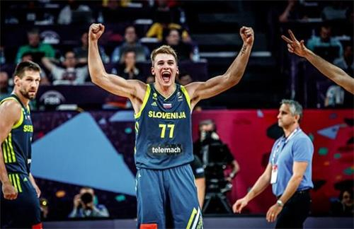 若出战巴黎，基米希将成为拜仁队史第5位达成欧冠百场的球员（若在巴黎之战出场，基米希将成为拜仁队史第5位欧冠百场球员）