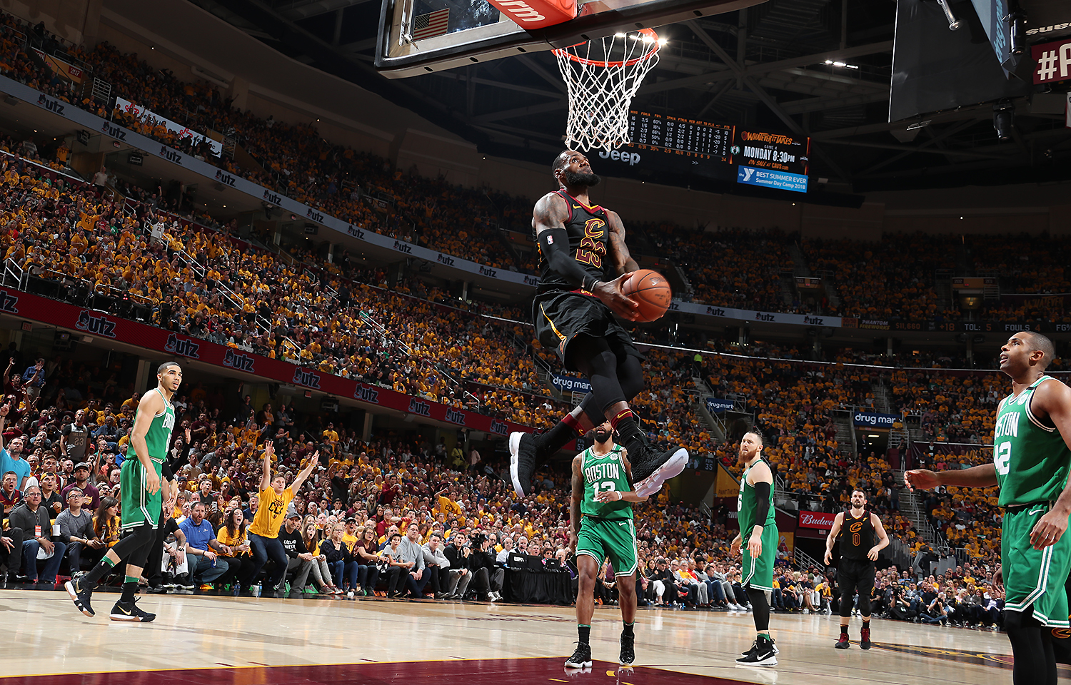 我又拥有新球衣啦！葡萄牙2026世界杯特别款球衣...（入手新战袍！葡萄牙2026世界杯特别版球衣）