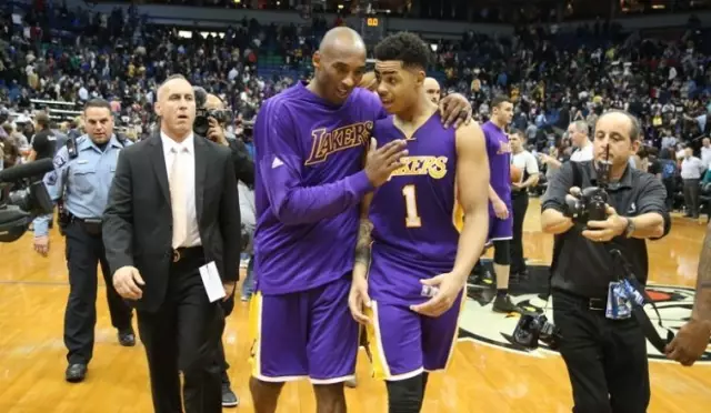 巴萨阵容豪华，弗里克面临幸福烦恼：奥萨苏纳将迎来火力全开的挑战（巴萨兵强马壮，弗里克甜蜜烦恼：奥萨苏纳将遭遇全面火力考验）