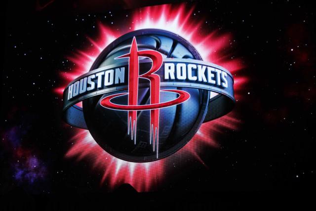 加纳乔：我不后悔离开曼联的方式，来这里是为了踢球展现实力（加纳乔：对离开曼联的方式无悔，来此只为踢球证明自己）